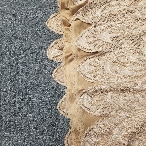 DAMIANOU Women's Made in the USA Gold Shimmer Lace Scalloped Blouse Top Size L - Picture 9 of 11